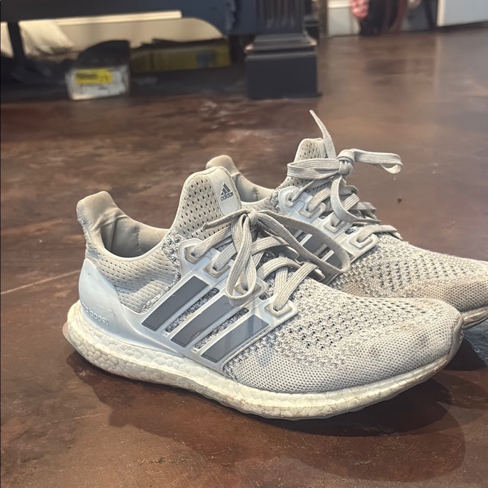 Adidas Gray ultra boost